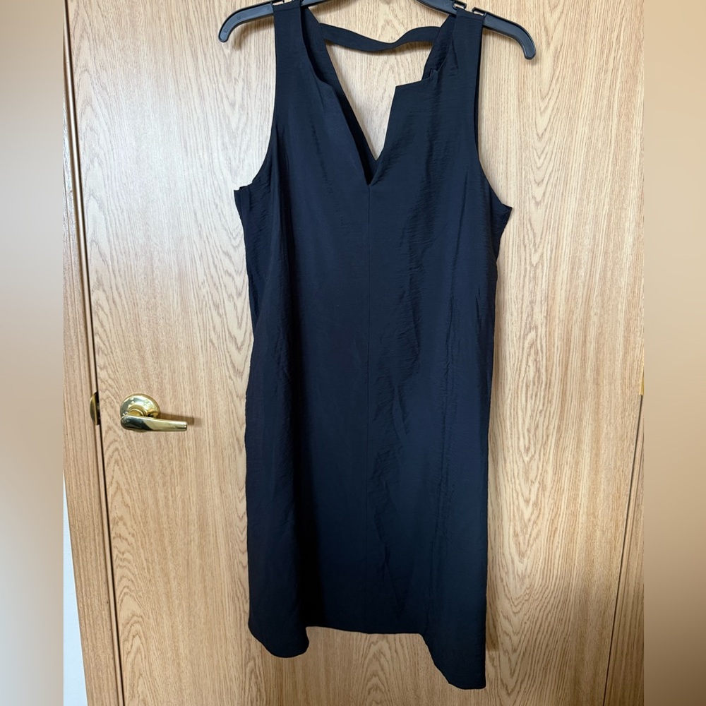 New Banana Republic Black Loose Fit Midi Dress